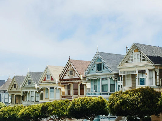 9 Best Real Estate Investing Classes in 2025: From Beginner to Pro