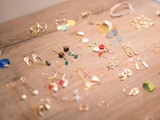 15 Best Places to Buy Cheap Jewelry Online and In-Store [2024 Guide]