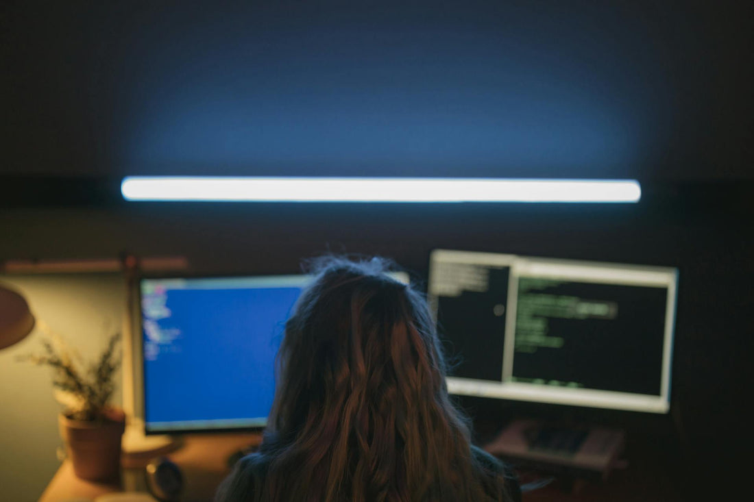 15 Best Overnight Jobs Near Me: Make $16-35 Per Hour in 2025